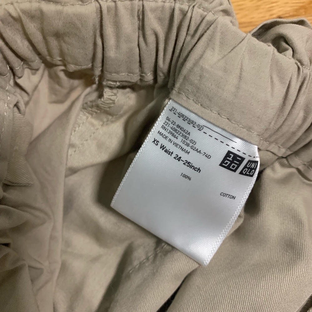 Uniqlo Tan Paperbag High Rise Belted Shorts - Picture 3 of 4
